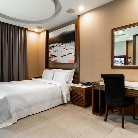 Ohya Chain Boutique Motel-Синьин Экстерьер фото