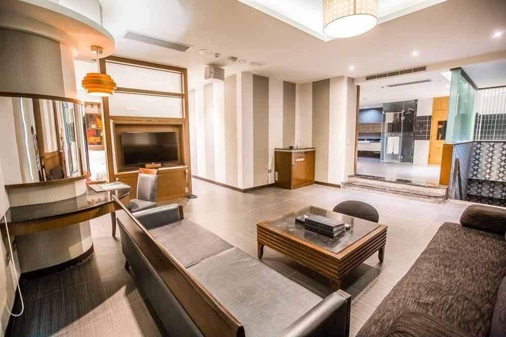 Ohya Chain Boutique Motel-Синьин Экстерьер фото